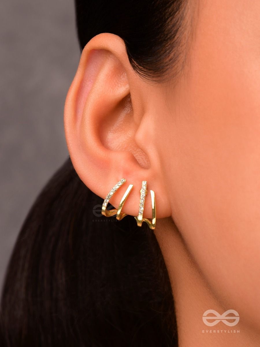 Double piercing earrings, multiple piercing connected earrings with chain |  VIE EN BLEU