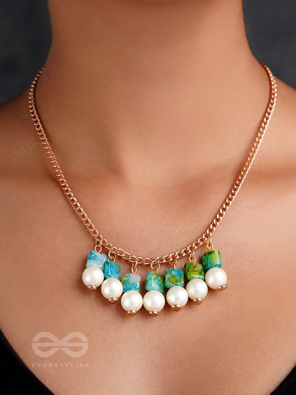 April Shower- Golden Pearls Necklace