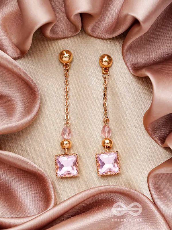 The Panama Queen- Golden Embellished Earrings