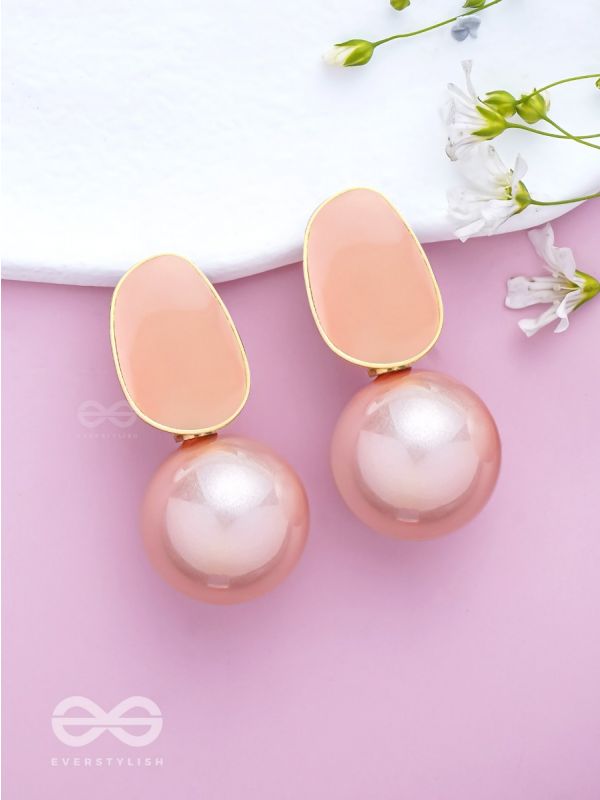 The Mesmerisingly Chic Statement Makers- Enamelled Pearl Earrings (Blush Pink)