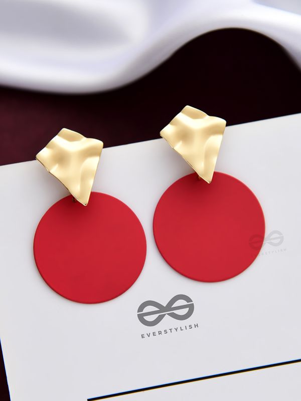 The Chic Elegance - Golden Red Statement Earrings