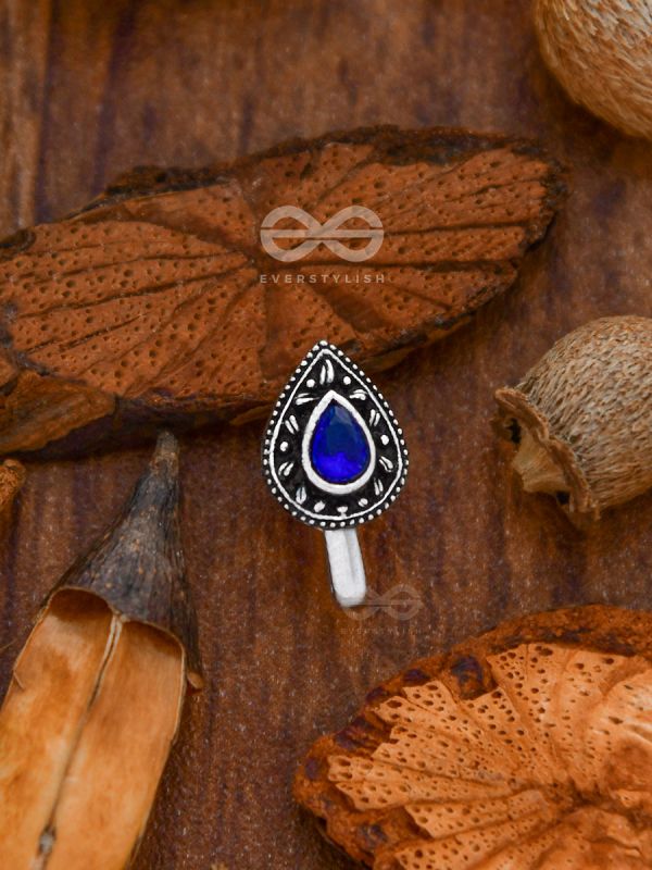 The Intricate Droplets - Embellished Non-pierced Nosepin (Sapphire Blue)