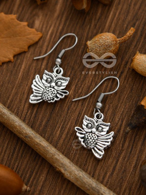 The Little Flying Owls - Tiny Trinket Earrings