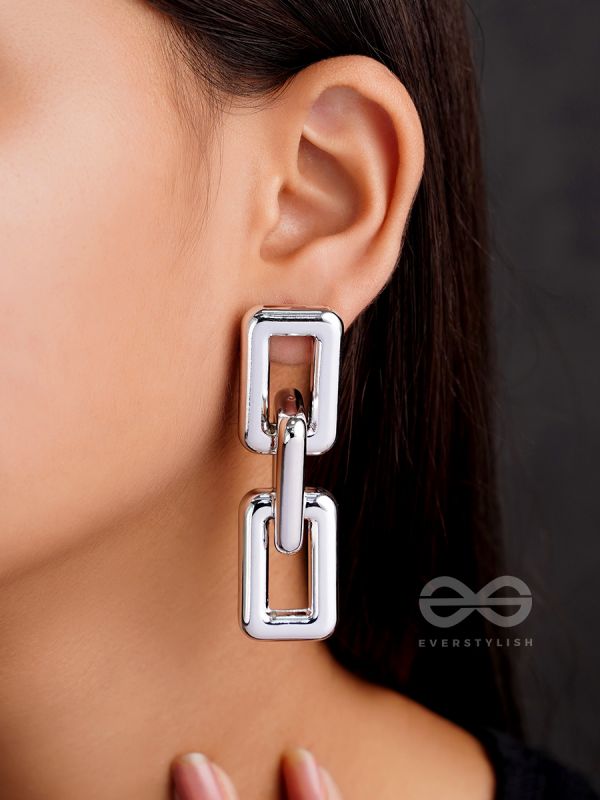 Catch me if you can - Silver Statement earrings