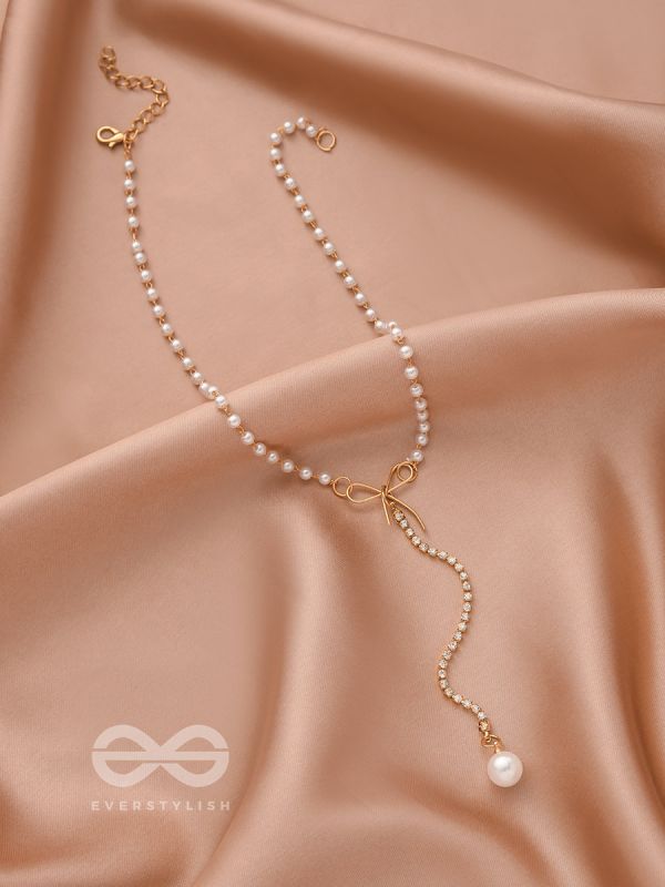 WEAR ME KNOT! pearl and bow detailed necklace