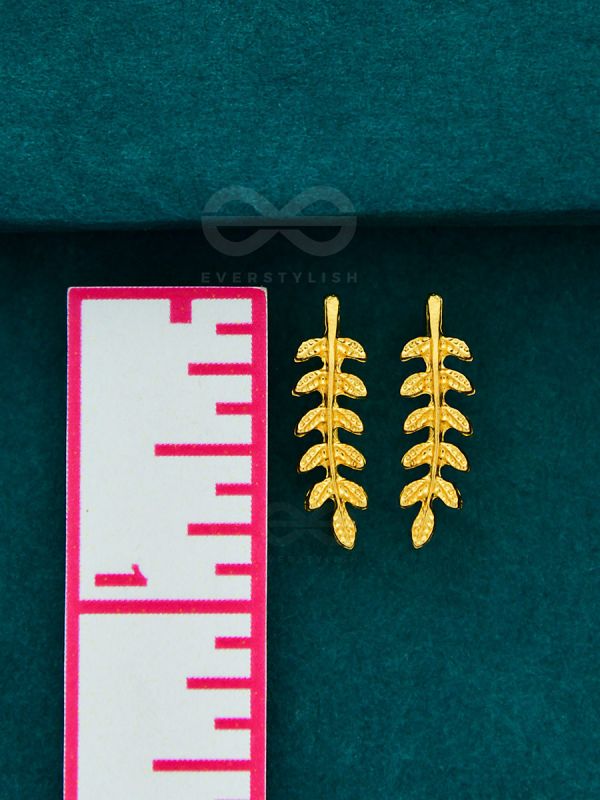 nature-on-my-ears-golden-leaf-stud-earrings