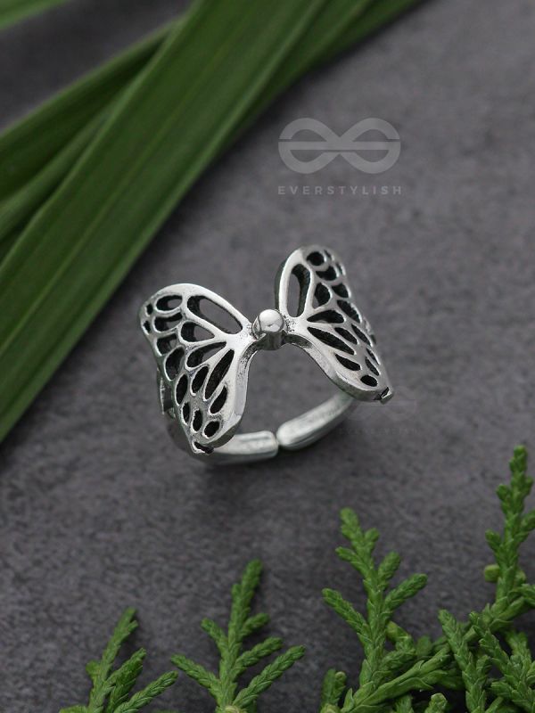 Butterfly Wings Fly Away - Oxidised Adjustable Ring