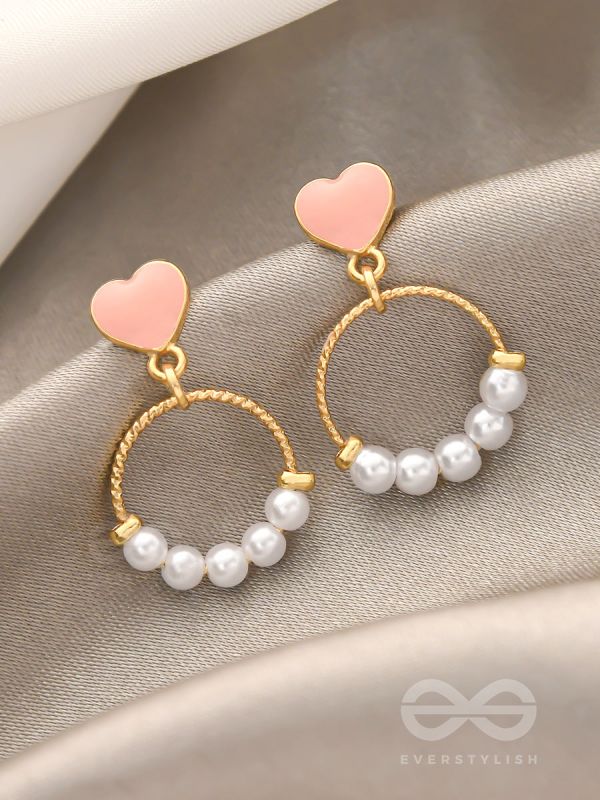 The Frosted Ring- Golden Pearl Earrings