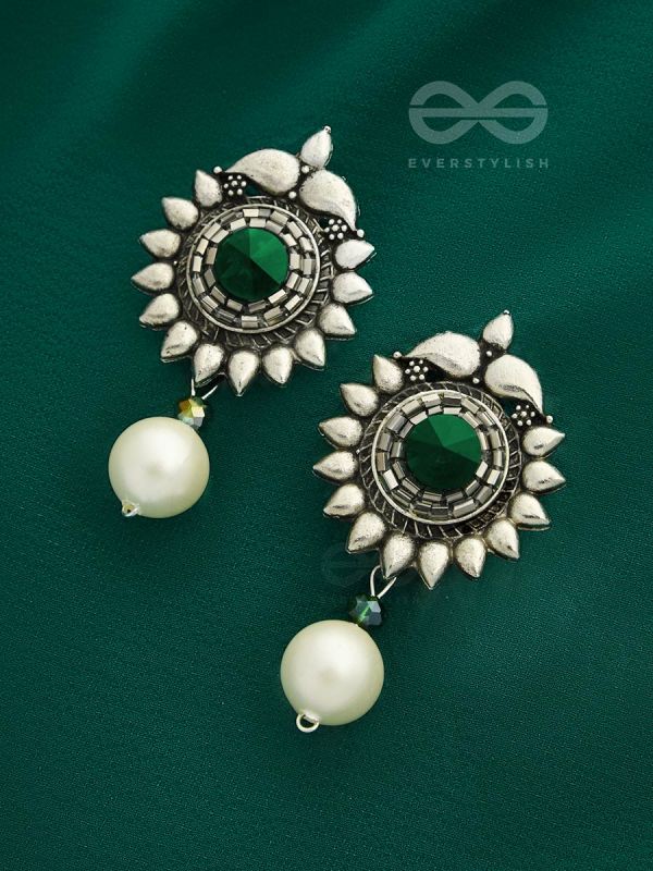 Coral pearl earrings Pure Silver jewelry Indian diamond studs Indian  jewelry set gold jewelry look a like silver earringsNIHIRASHABURIS   Silver jewellery indian Indian jewelry sets Coral jewelry set