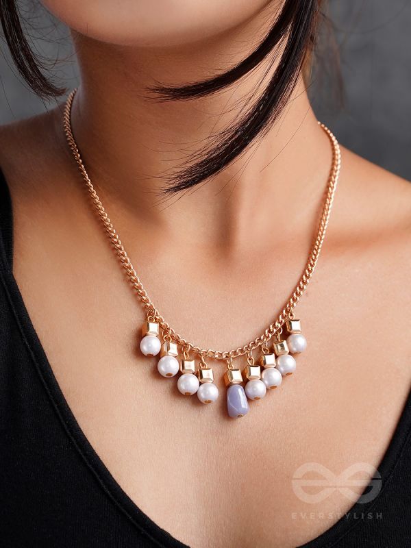 Glowing Lanterns- Golden Pearls Necklace