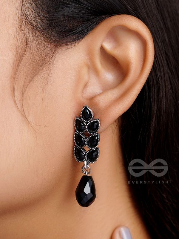 The Grapevine- Embellished Oxidized Earrings (Black)