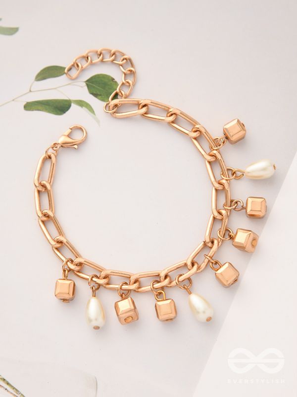 The Box of Rain- Golden Pearl Bracelet