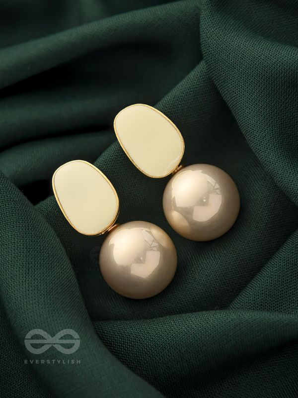 The Mesmerizingly Chic Statement Makers- Enameled Pearl Earrings (Ivory White)