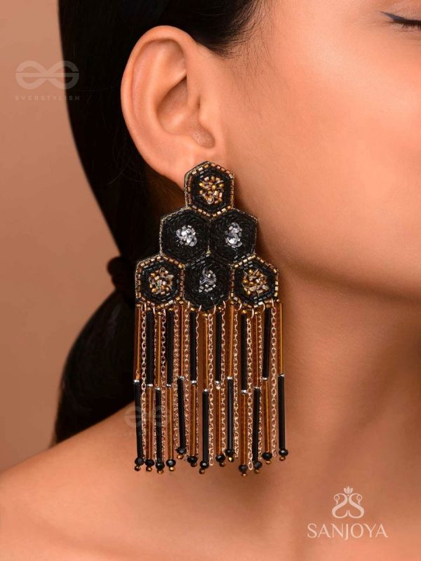 ALOKIKA - THE UNIQUE ONE- SEQUINS AND GLASS BEADS EMBROIDERED EARRINGS 