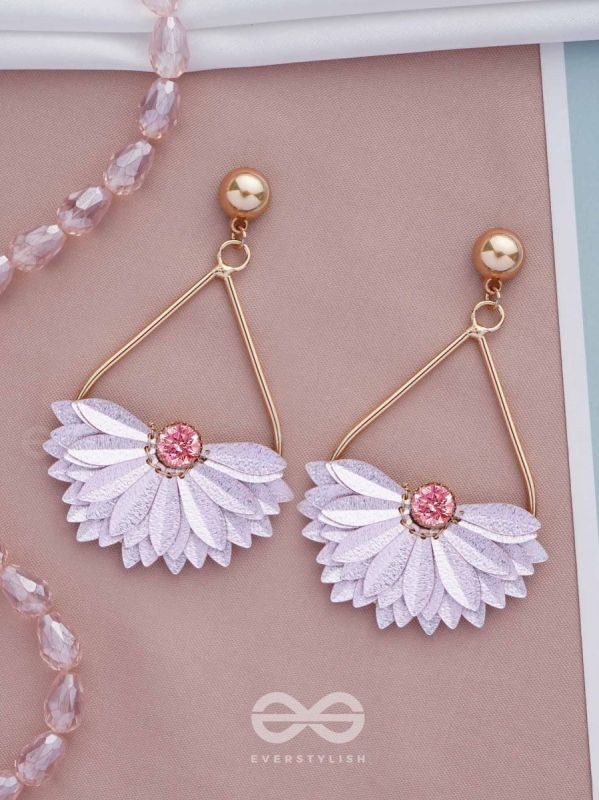 Japanese Fashion Shiny Crystal Love Dangle & Drop Earrings Earrings With  Pink Heart And Peach Drops For Women Cute And Sweet Friendship Jewelry For  Young Girls From Lbdwatch, $10.22 | DHgate.Com