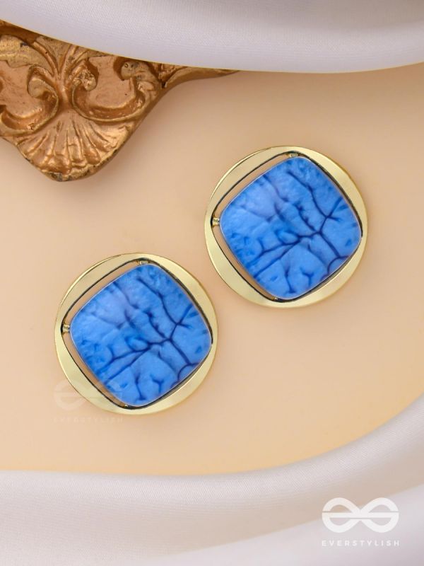 ICE TO SEE YOU - GOLDEN ENAMELLED STUDS (BLUE)