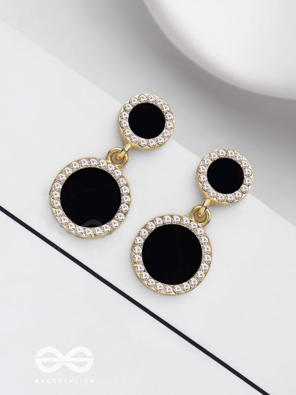 MIDNIGHT ENCHANTMENT - GOLDEN AND BLACK DROP EARRINGS