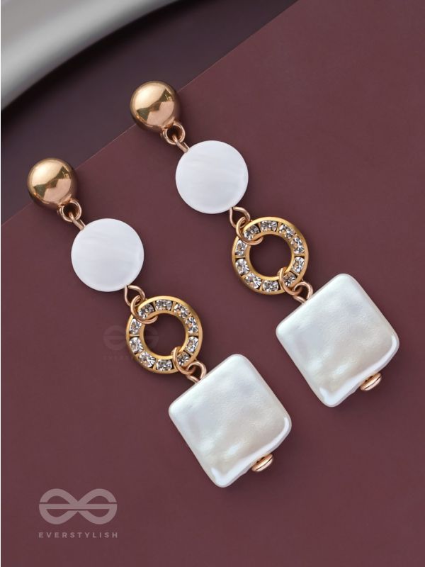LIGHTHEARTED CHIC CHARM - CASUAL DROP EARRINGS