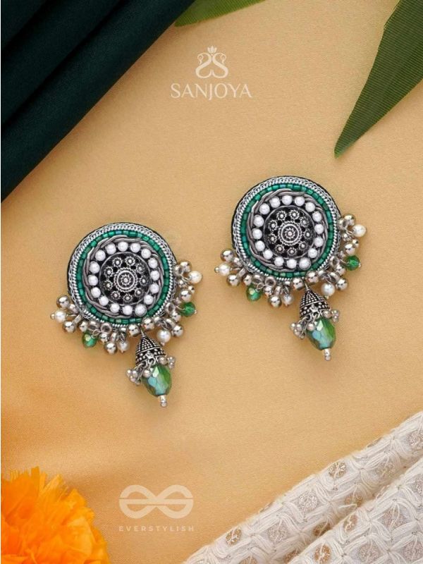 VILAKSHANA - THE EXCEPTIONAL ONE - CUTDANA AND GLASS DROP EMBROIDERED AND OXIDISED EARRINGS
