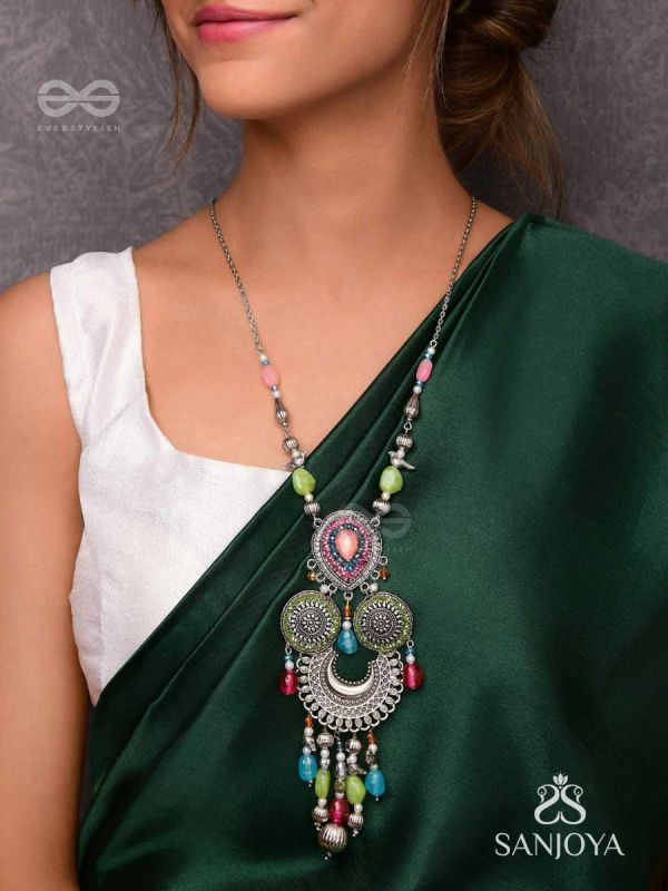 RANGAVARIDHI - PALETTE OF COLORS - STONES, BEADS AND GLASS DROP EMBROIDERED AND OXIDISED NECKPIECE (MULTICOLOR)