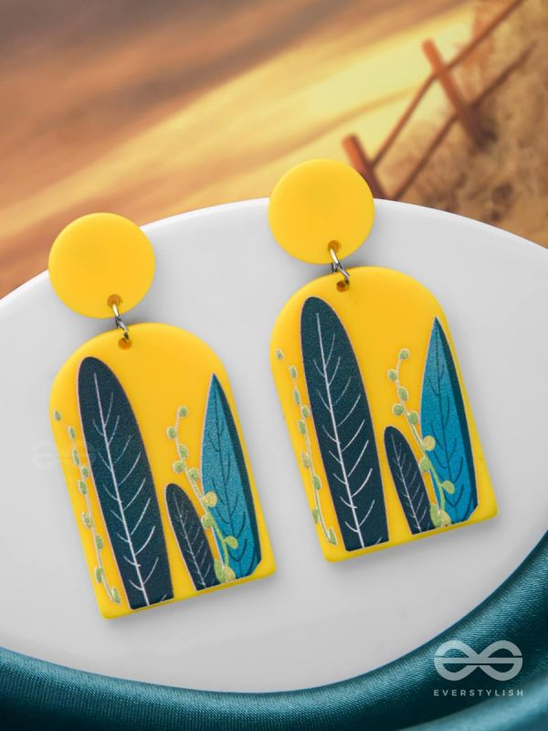 THE TREE-MENDOUS VIEW - STATEMENT ACRYLIC EARRINGS