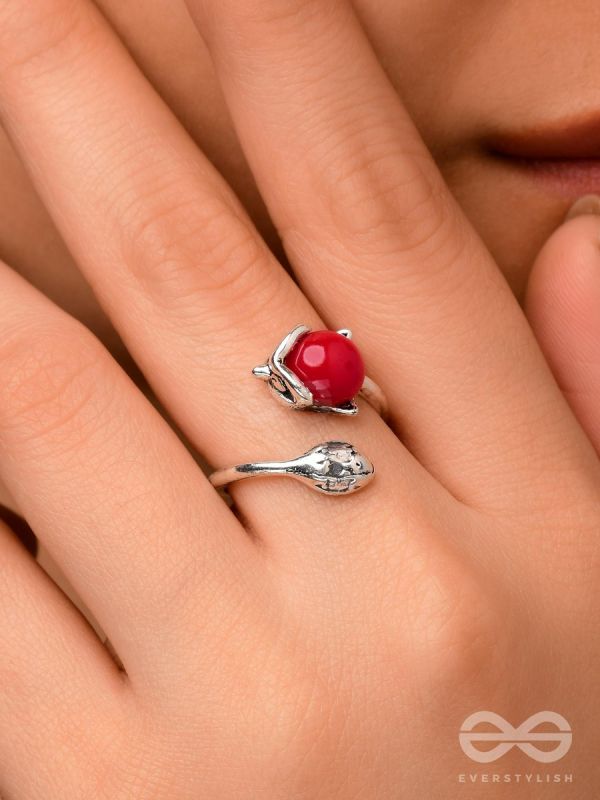 GRYFFIN BLOOD RING - SILVER AND RED RING (ADJUSTABLE)