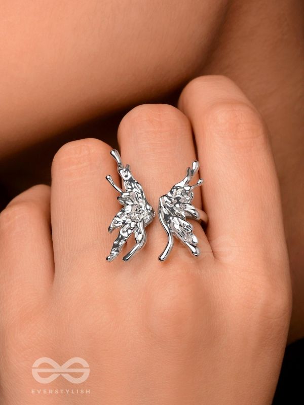 DEMENTOR WINGS - SILVER STATEMENT RING (ADJUSTABLE)
