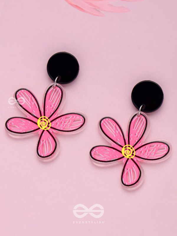 LITTLE ARTIST LILY - CASUAL ACRYLIC EARRINGS (PINK)