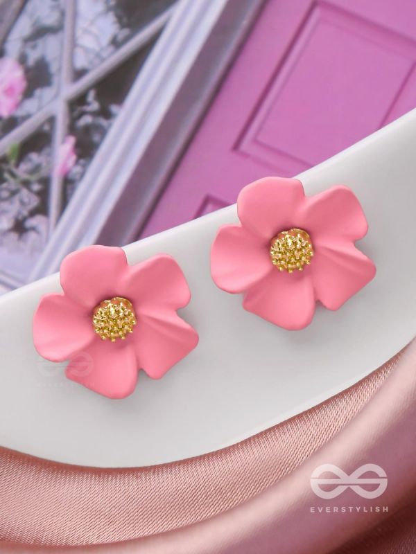 THE BLOSSOM BALLAD - GOLDEN AND PINK ACRYLIC STUD EARRINGS