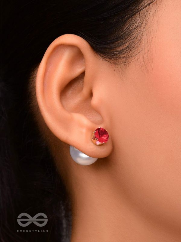 A MYSTIC PEARL - GOLDEN EMBELLISHED EARRINGS (MAGENTA)