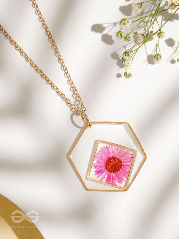Charm Of Primrose - Pressed Flower Resin Pendant With Anti-Tarnish Coating 