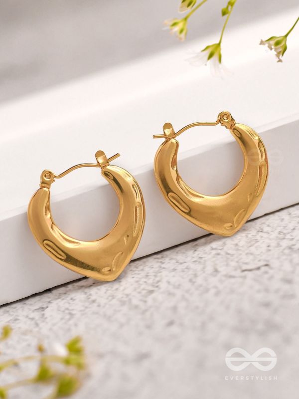 Tipsy Twilight  - Golden Stainless Steel Earrings With Anti-Tarnish Coating