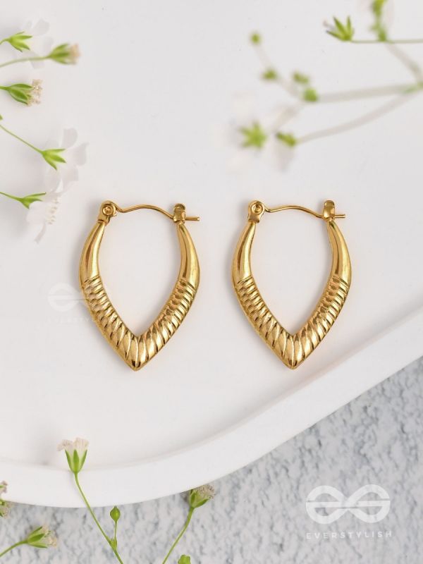 Shimmer Drops - Golden Stainless Steel Earrings With Anti-Tarnish Coating