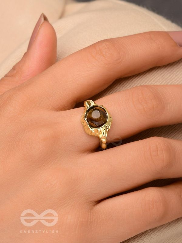The Espresso Embrace- Golden Beaded Ring 