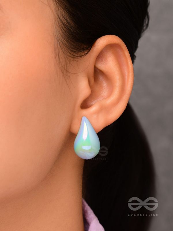 Glitter Drops - Holographic Acrylic Earrings (Light Blue)