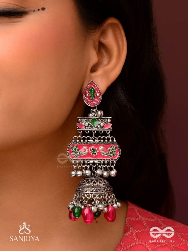 VAJRASHRINGARA-DIAMOND ADORNMENT-ENAMELLED OXIDISED MOTIFS SET ON SILVER METALWORK, EMBELLISHED WITH GLOSSY BEADS AND JHUMKAS