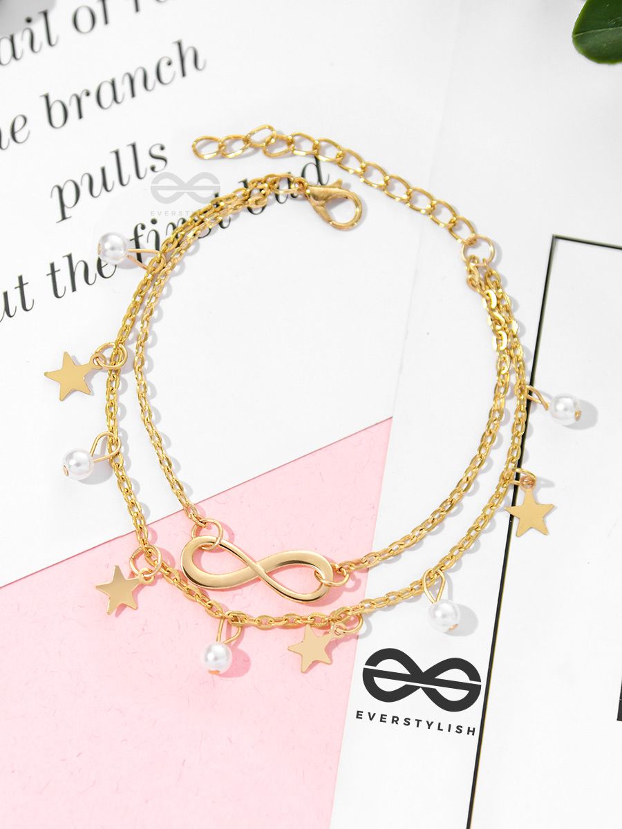 Golden Hearts Bracelet From Everstylish [dot] com | Heart bracelet, Golden  heart, Bracelets